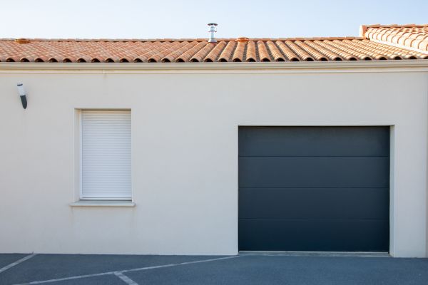 Cost of Garage Window Replacement in Eagle