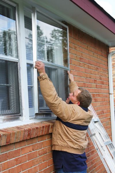 Cost of Storm Windows Replacement in Eagle
